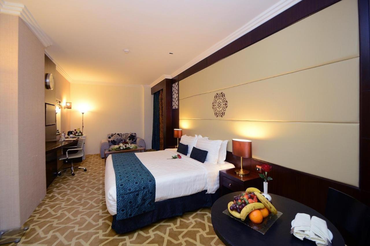 Rawdat Al Safwa Hotel Medina ภายนอก รูปภาพ